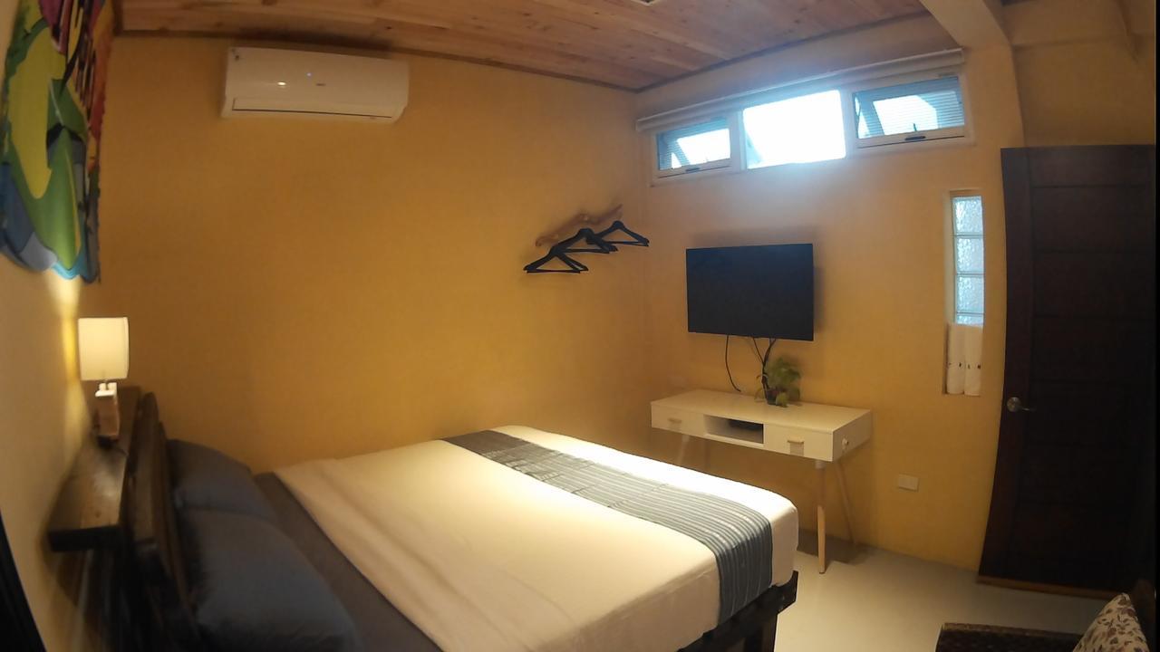 On Board Hostel Manzhou المظهر الخارجي الصورة